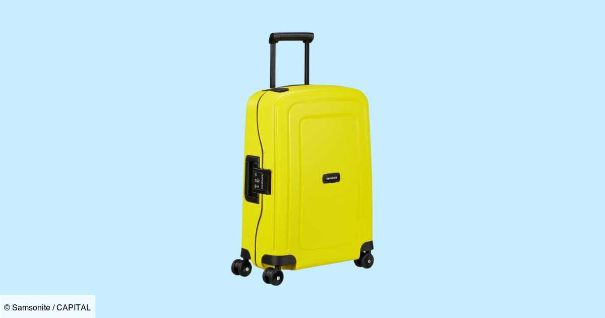 It'll let you carry all your essentials: -32% off This Samsonite cabin suitcase is going viral among travelers
